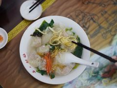 鲜肉馄饨-长人馄饨铺(解放街店)
