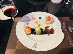 -海神诺富特大酒店-旋宫50旋转餐厅