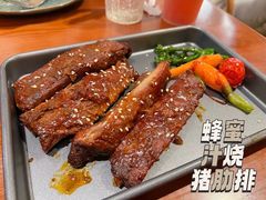 蜂蜜汁烧猪肋排-CRAZYONES西班牙海鲜饭(上海美罗城店)