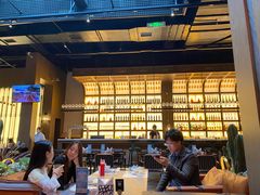 -洛缦音乐餐厅(工业展览馆万象城店)