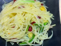 酸辣土豆丝-怪怪龙虾·澳洲蓝龙王·深夜食堂(惊驾路店)