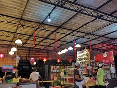 -大树下海鲜饭店