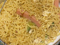 炒方便面-那些年一起吃串的地方烧烤(观前街店)