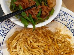 -李与白包子铺(桐梓林店)