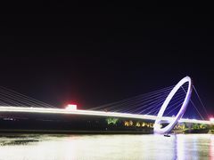 -南京眼步行桥