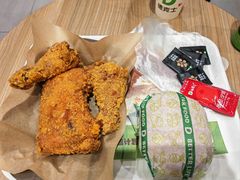 -德克士精巧店(大宁百联精巧PL店)