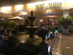 -火车头法国西餐厅