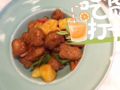 -港丽餐厅(高德置地店)