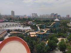 -乐华城·88度温泉乐园