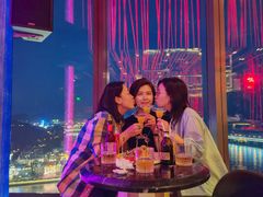 -大连君悦酒店 · VIVA(星海广场店)