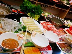 -呷哺呷哺(万达新世界店)