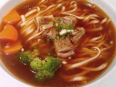 -康师傅私房牛肉面(马泉营奥莱店)
