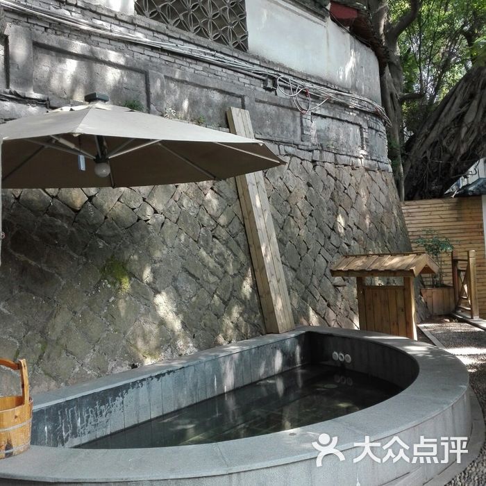 于山宾馆福龙雅境温泉