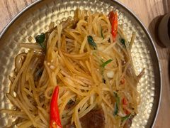-川堂风·跷脚牛肉·乐山爆炒(中建乐荟天地店)