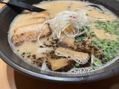 -Lia Cafe Bar Restaurant松山咖啡屋