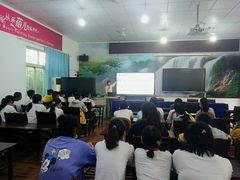 -成都濑川外国语学校