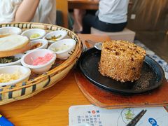 -包整·丝娃娃(一览甲秀楼风景店)