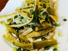 -凤嫂农家乐(梁弄店)