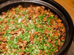 香菇煲仔锅巴饭-马仕玖煲·融合菜·酥不腻烤鸭(人大店)