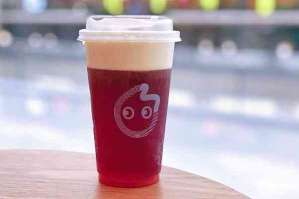 奶茶店了价格适中不是很贵看见这家店好像还要切片蛋糕卖没买过下次去