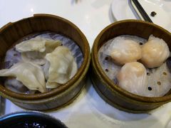 -圣河湾虾饺美食(站前店)