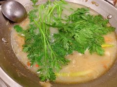 -老来福·非遗酸汤兔(凯旋路店)