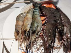 -领鲜活海鲜榴莲自助火锅(东门店)