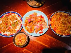 一品馕炒肉-楼兰新疆主题餐厅(悠方店)