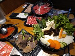 -呷哺呷哺 黄金牧场 (盛世天骄店)