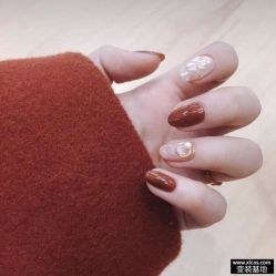 -瞬滢日式美甲舍