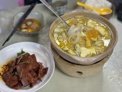 -天天向上素食餐厅(五台山店)