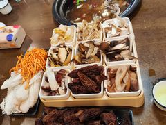 -菌乡缘·野生菌蒸汽鱼火锅(江边夜市店)