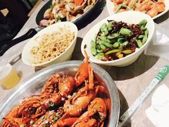 全味虾球-巴厘龙虾·榜首油焖大虾(音乐学院·沿江酒馆店)
