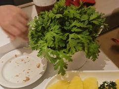 -左庭右院鲜牛肉火锅(金山万达店)