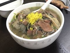 -潮镇老尾牛杂(环城西路店)