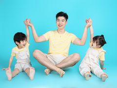 -iF摄影•全家福•证件照•形象照(南山店)