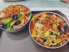 -红鼻子桂林米粉(金唐新光界店)