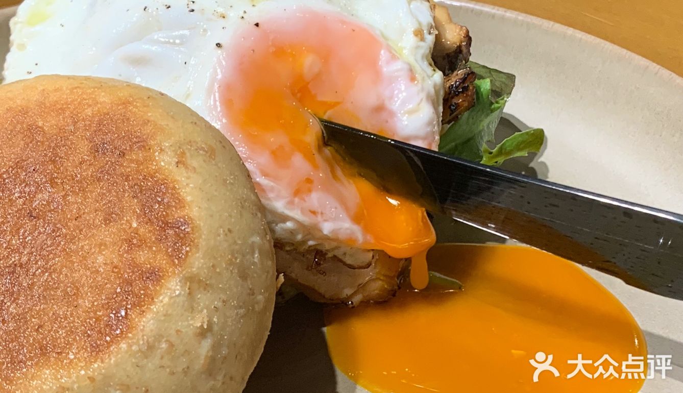 #尖沙咀美食｜ 新開cafe！Shopping 後稍息 