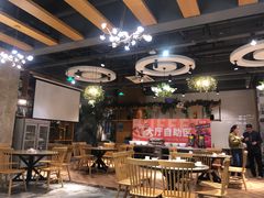 -香山湖家家宴(中山陵店)