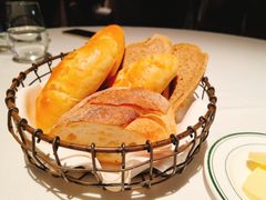 -Wolfgang’s Steakhouse 沃夫冈牛排馆(上海白玉兰广场店)