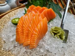 极品三文鱼刺身盛合-文三酒肆自助放题(新街口友谊广场店)