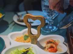 招牌小龙虾红汤泡饭-蜜桃花开·中西融合菜E&W(南长街店)