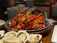 招牌干煸小龙虾-乔街深夜食堂·小龙虾·高压锅生蚝(杭州总店)