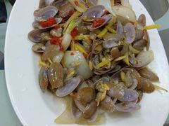 -小辣妹川味海鲜加工店(第一市场椰风巷店)