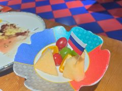 -米德维奇俄式西餐厅(西六道街店)