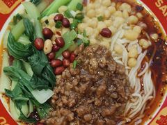 -魔都三兄弟酸辣粉·蘸卤炸串(虹桥万科店)