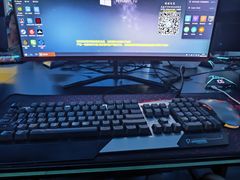 -嘻娱电竞·龙嘉兴(创业花园店)