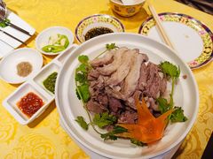 草原手把肉-德乐海蒙餐