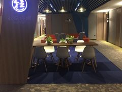 -艾豪森酒店(西安大雁塔大唐不夜城店)