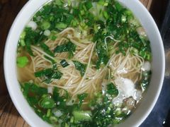 -陇上全荟兰州传统牛肉面(延吉路店)